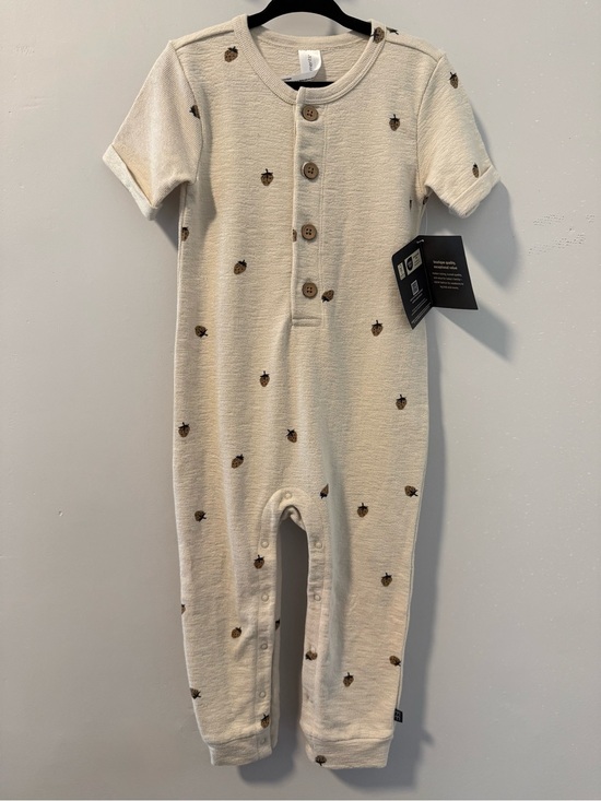 Gerber Other - NWT Modern Moments by Gerber Strawberry Unisex Romper 24M 100% Cotton Oeko-Tex